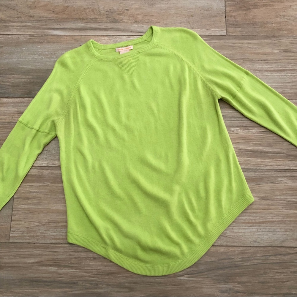 Sweet Romeo Sweater Size Small